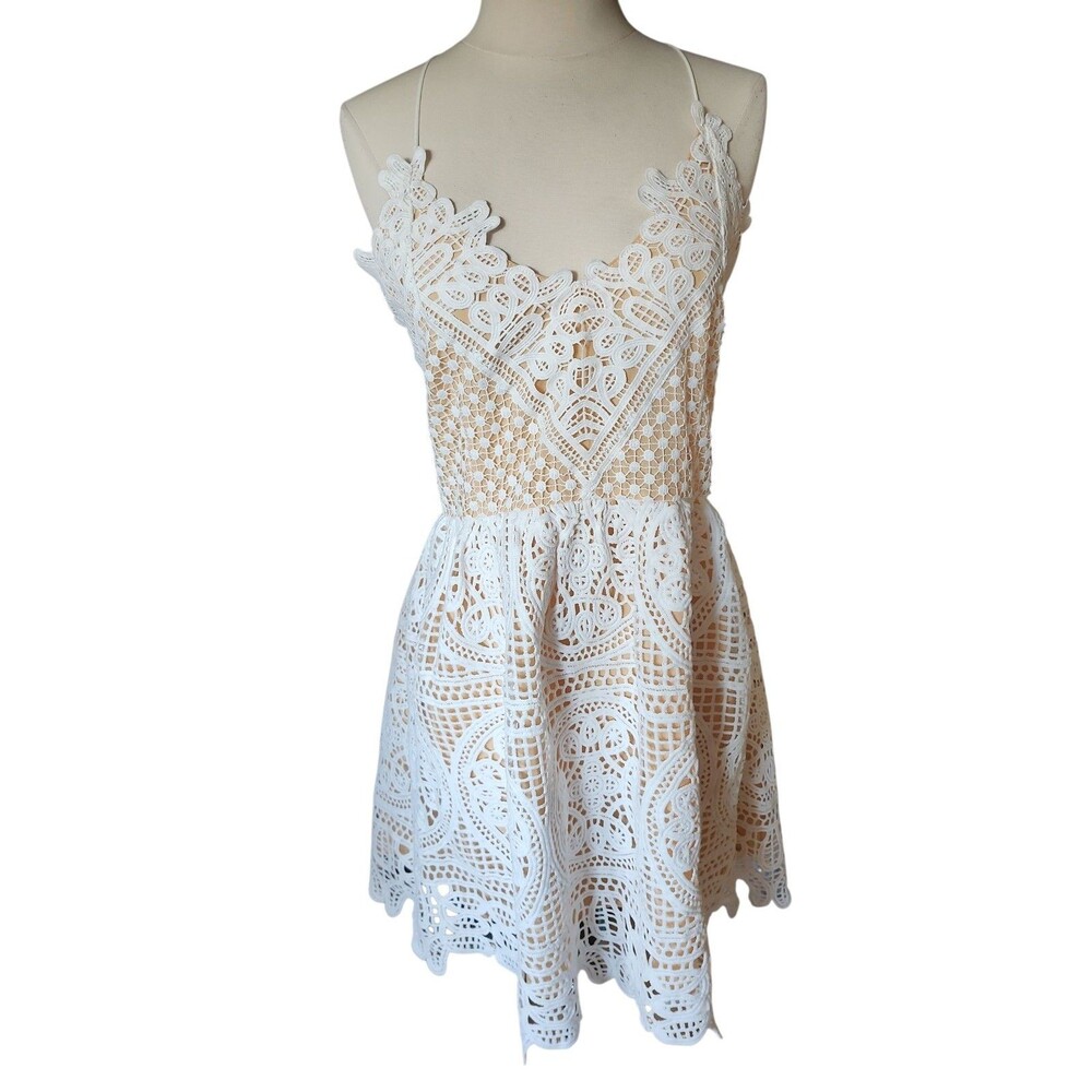 Two Sisters The Label Coquette Eyelet Mini Dress Womens Size 10 White Annabelle